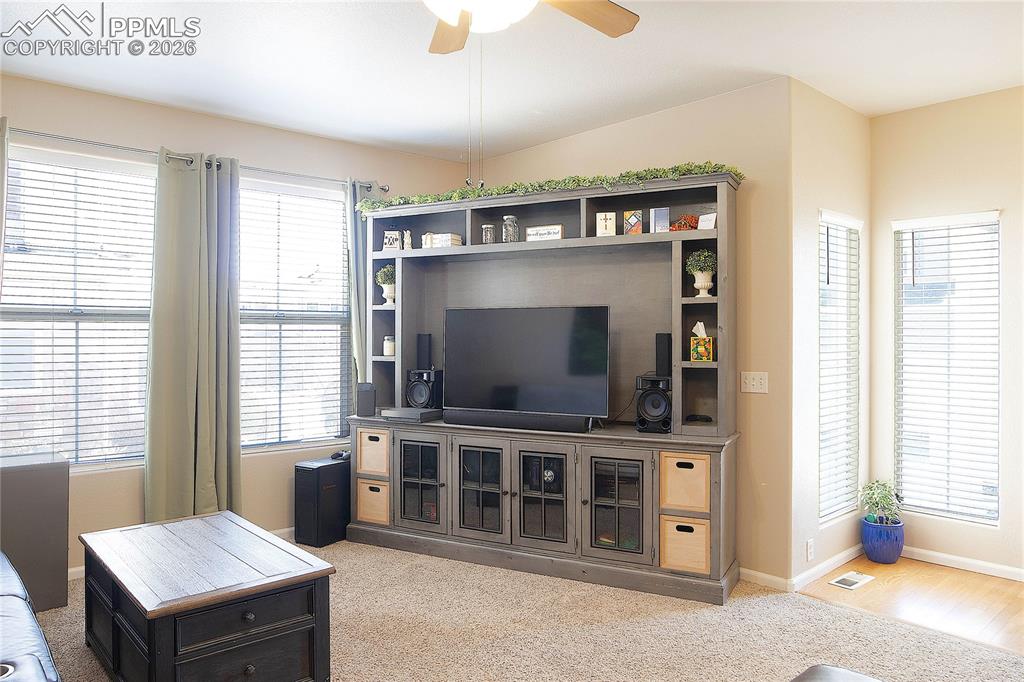 Image 8 of 30: Living Room