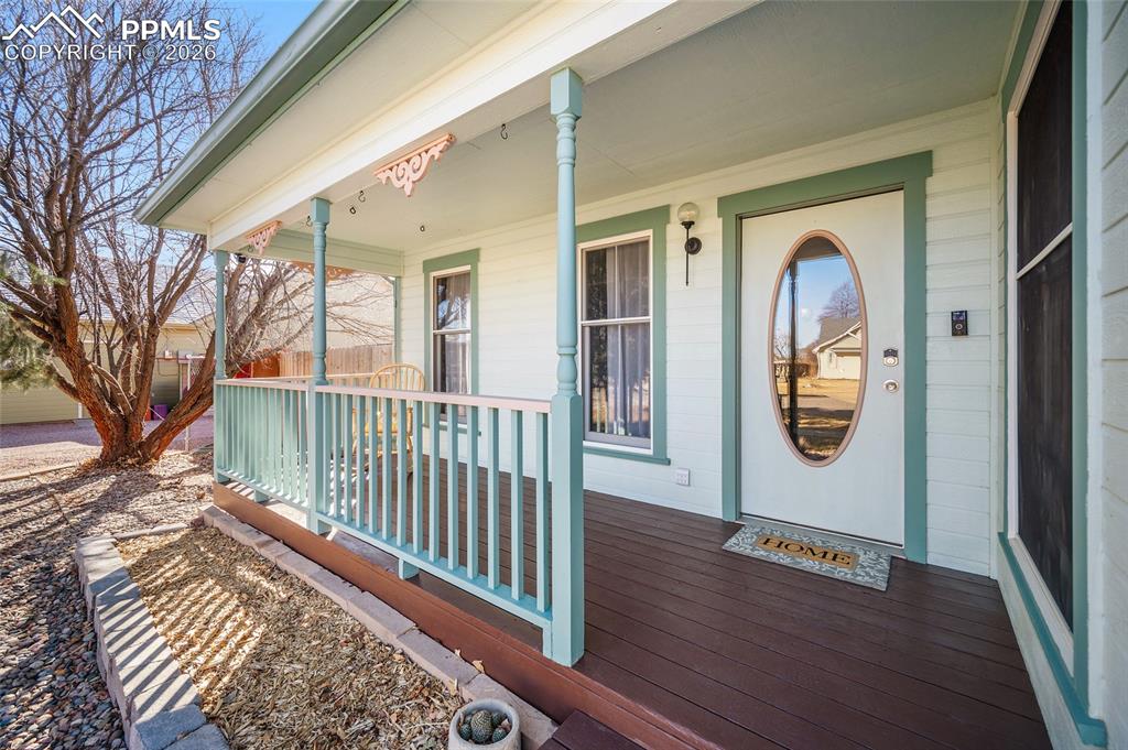 Image 2 of 38: Entry