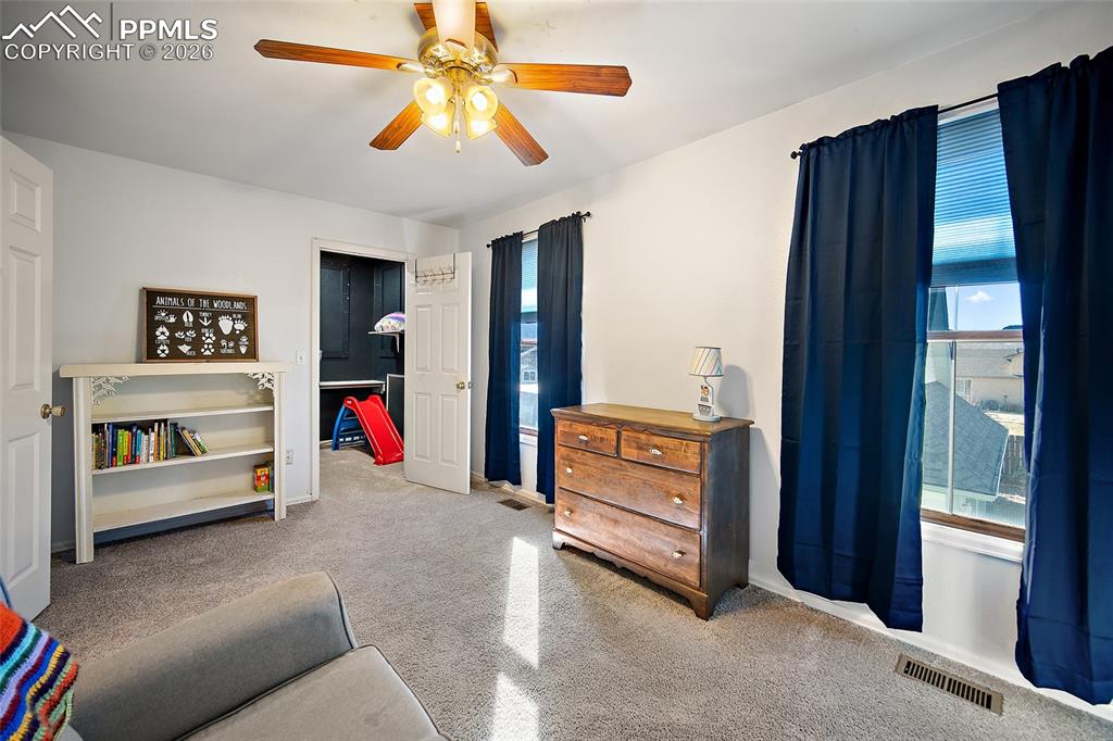 Image 24 of 38: Bedroom