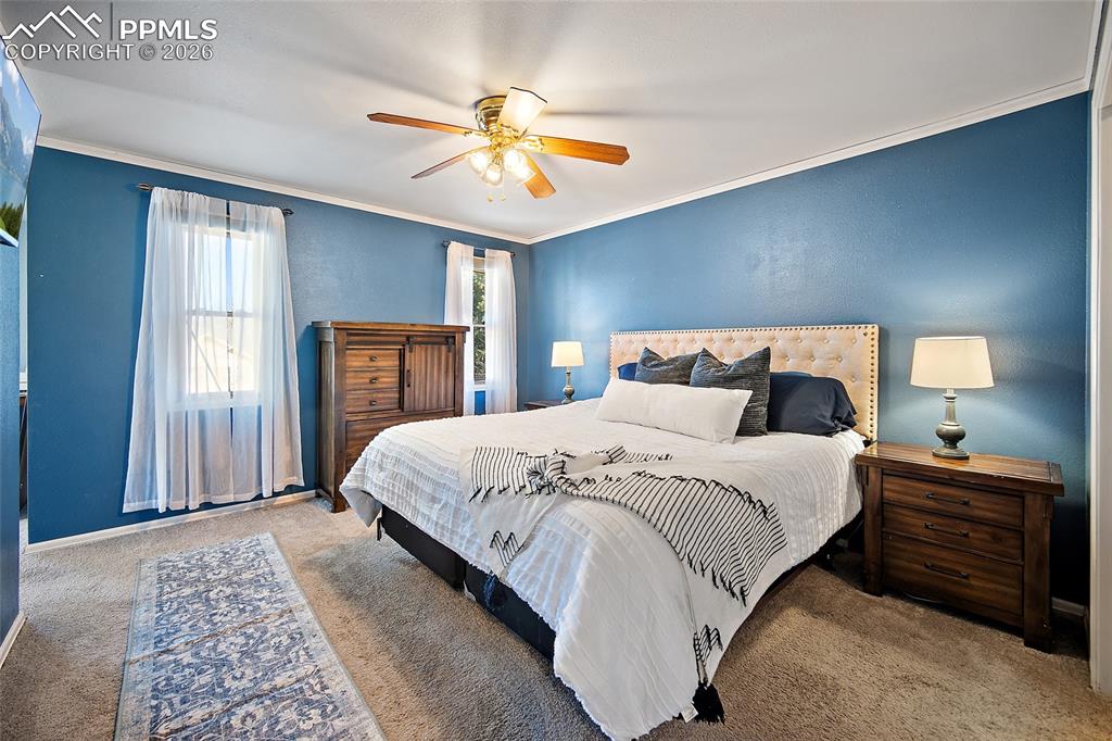 Image 26 of 38: Bedroom