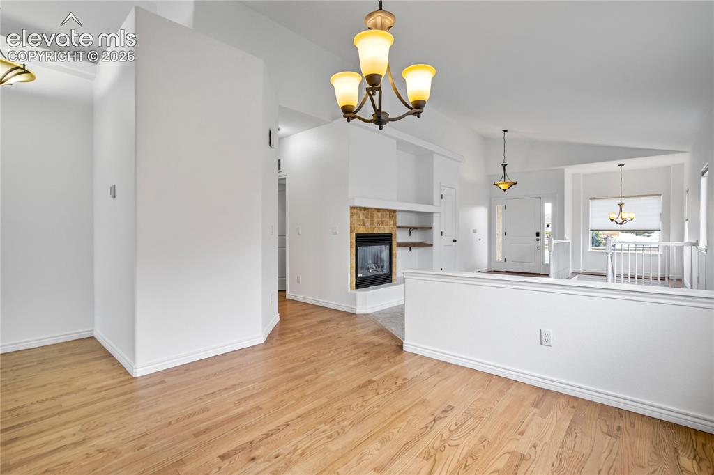 Image 11 of 47: Kitchen