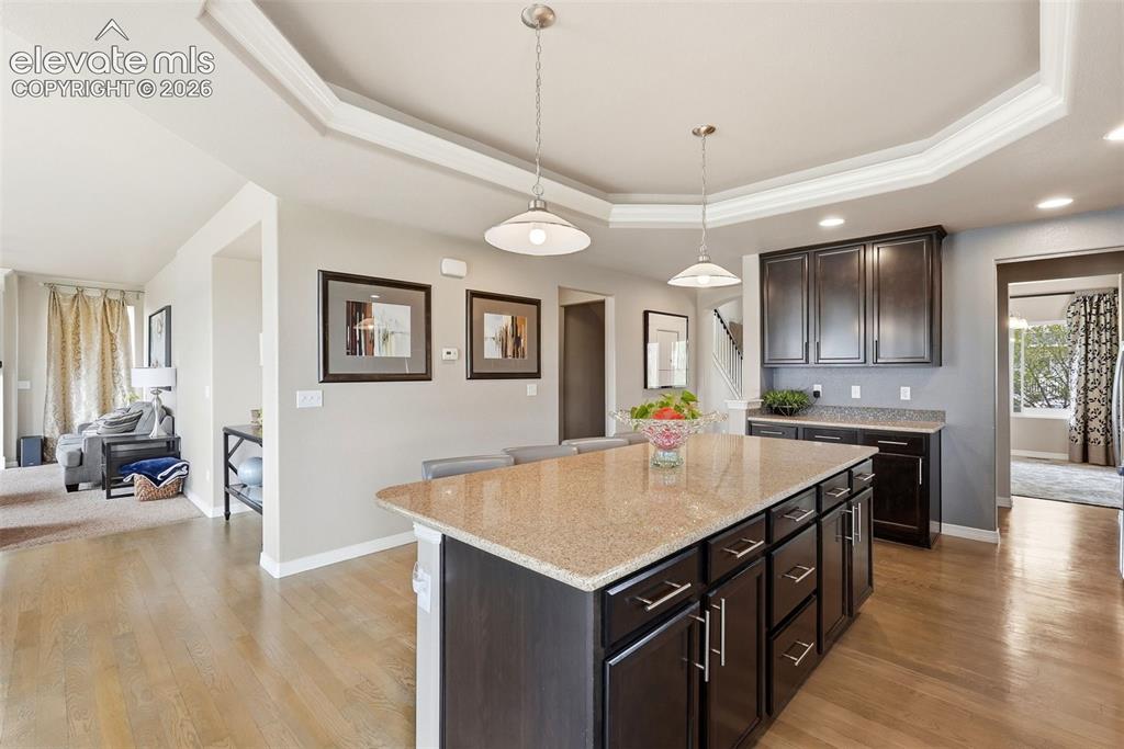 Image 11 of 50: Kitchen