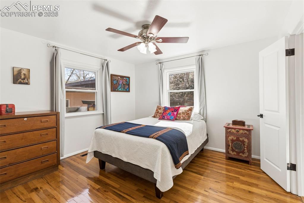 Image 23 of 50: Master Bedroom