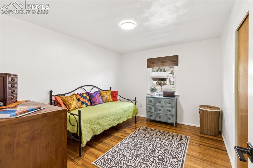 Image 27 of 50: 2nd bedroom