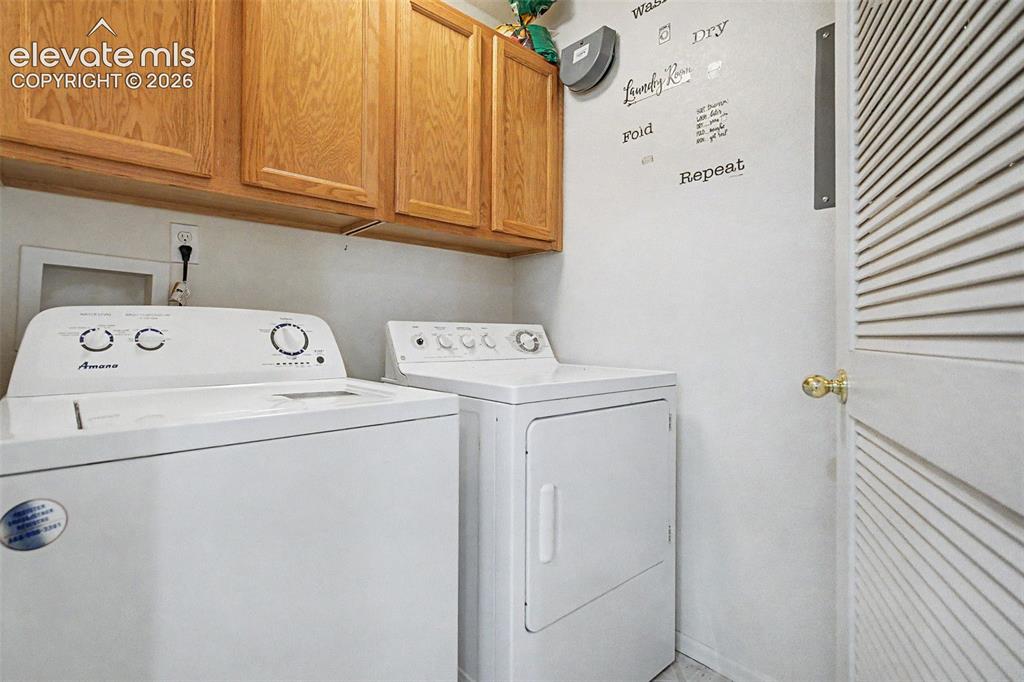 Image 13 of 22: Convenient In-Unit Laundry