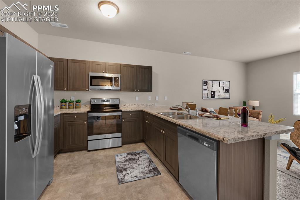 Listing 6389414, Image 10 of 23
