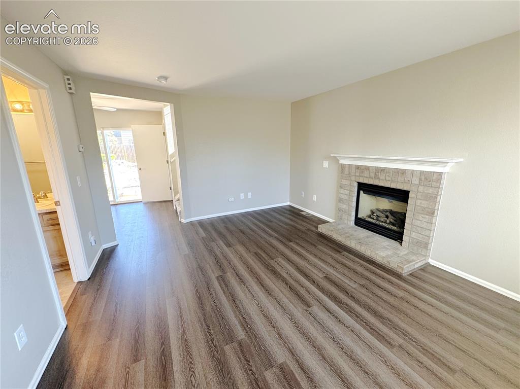 Image 7 of 44: Living Room