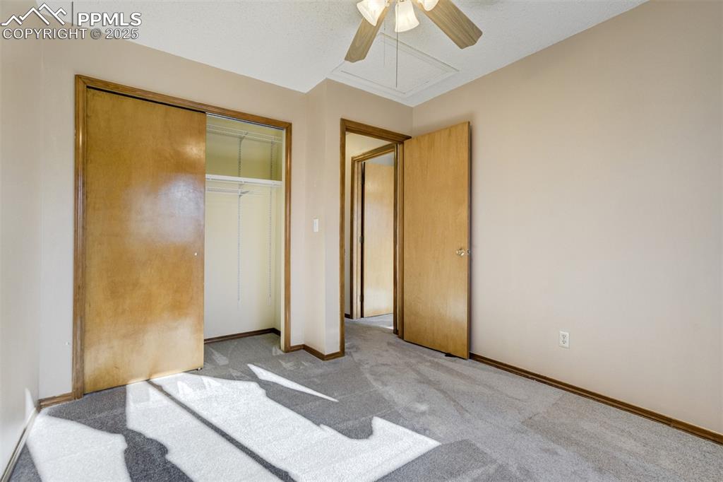 Image 22 of 40: Bedroom