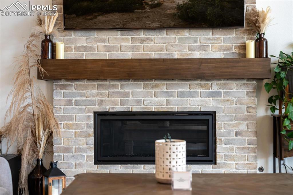 Image 10 of 40: Fireplace