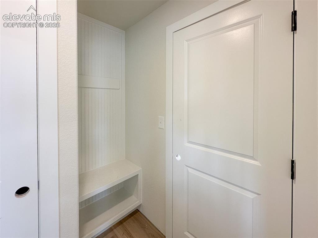 Image 14 of 41: Mud Room
