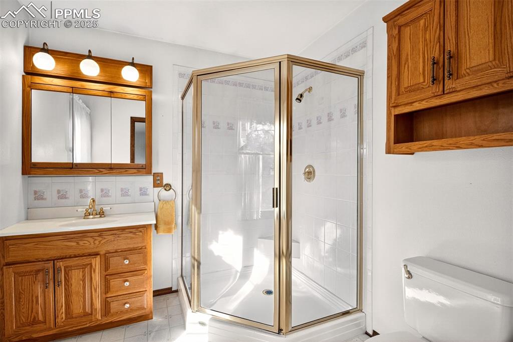 Image 21 of 50: Master Bathroom