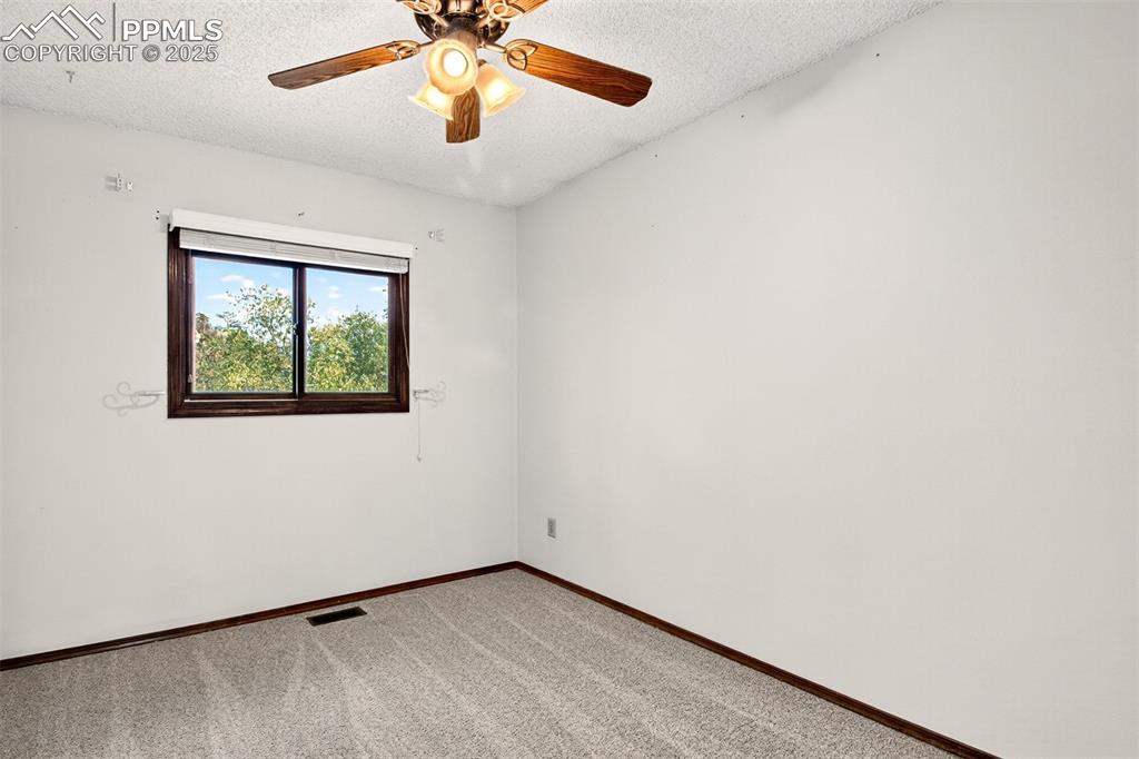 Image 23 of 50: Master Bedroom