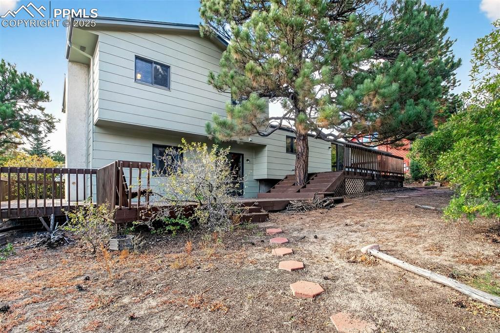 Image 41 of 50: Back of Structure