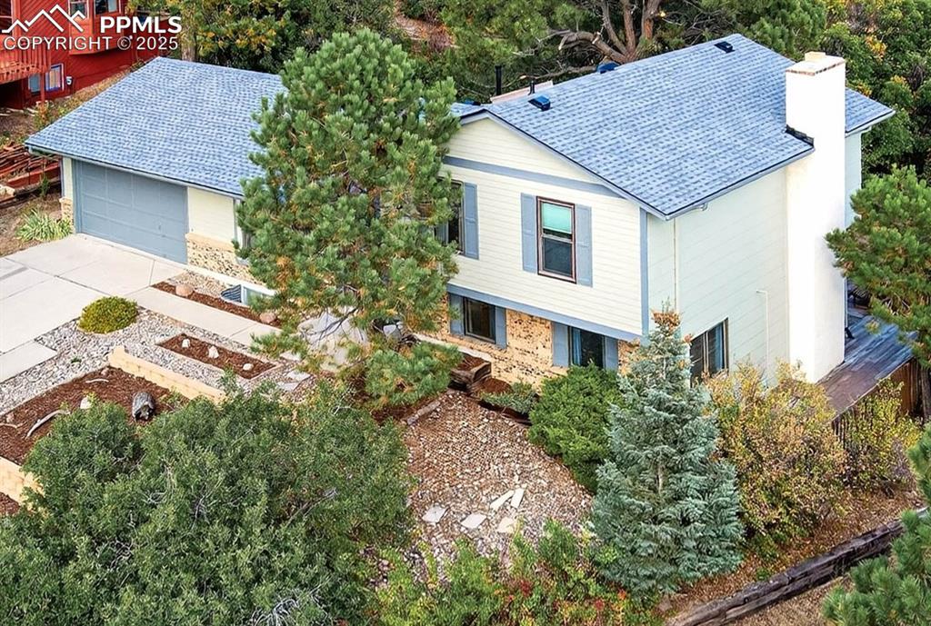 Image 45 of 50: Front of Structure