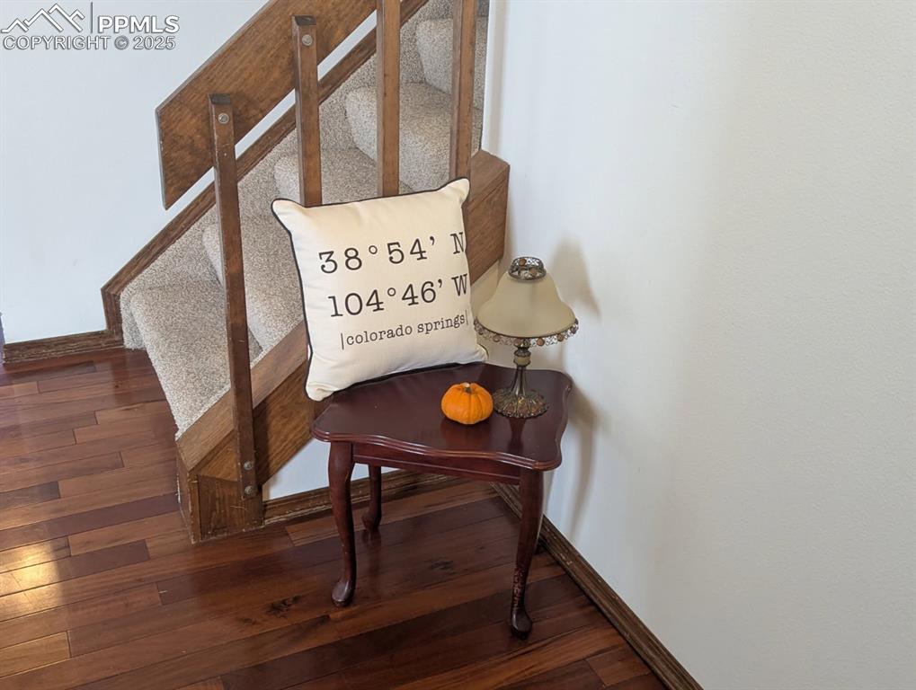 Image 8 of 50: Entry