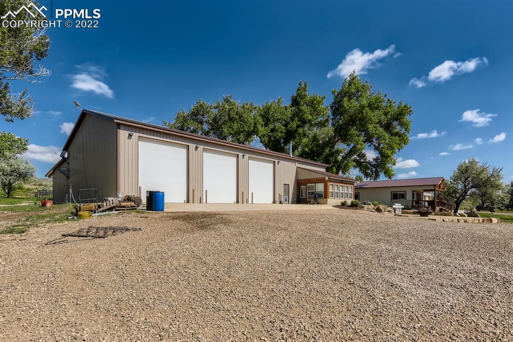 Listing 6401174, Image 2 of 37