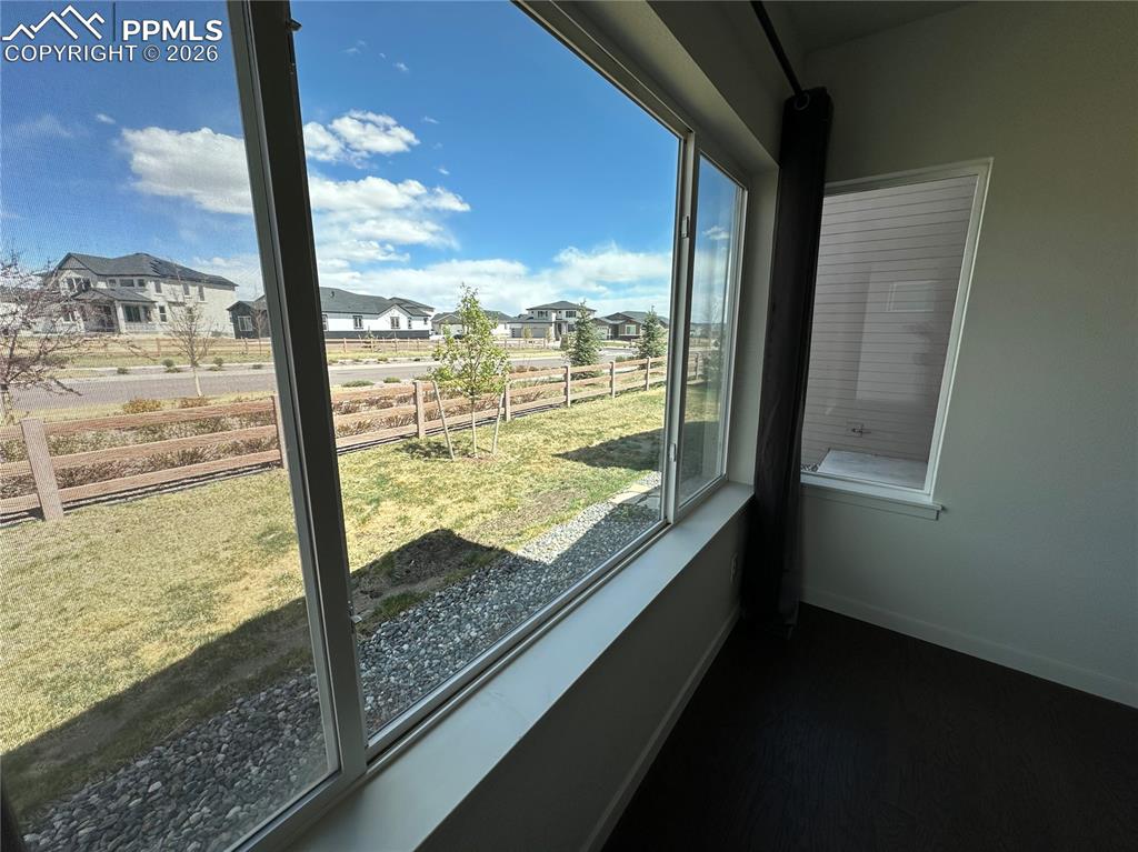 Image 5 of 20: Sun Room