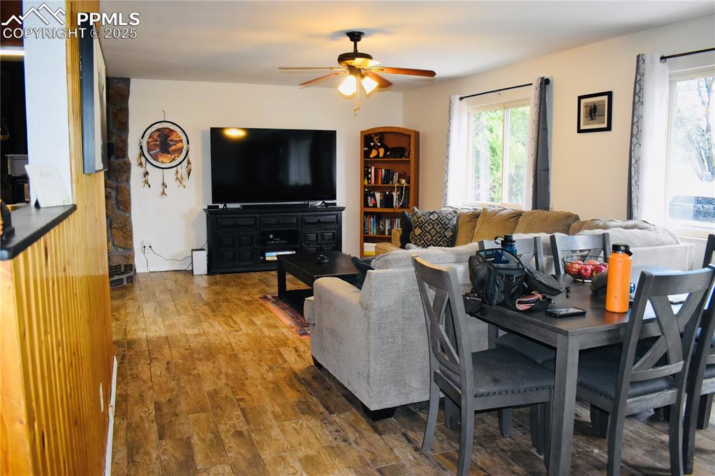 Image 5 of 29: Living Room