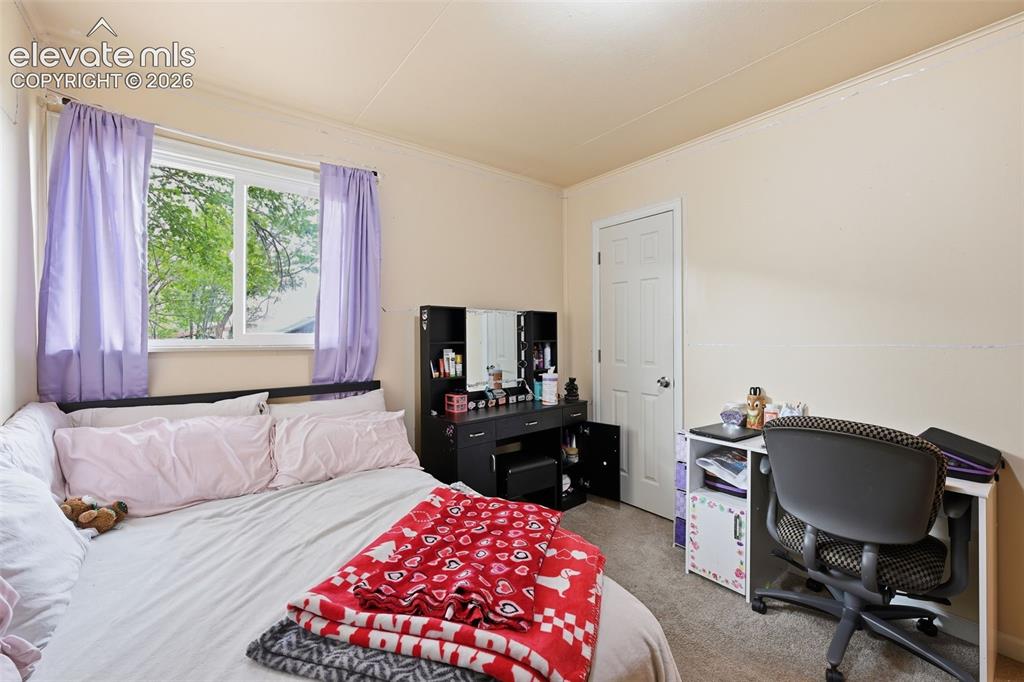 Image 11 of 22: 1st Largest bedroom