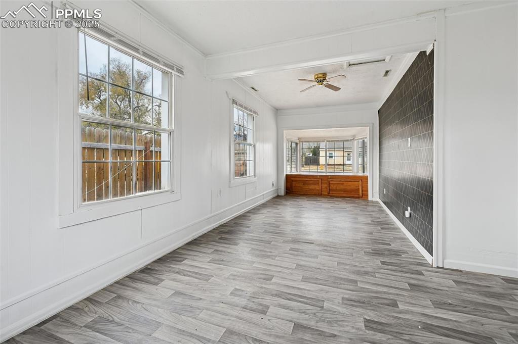 Image 14 of 29: Sun Room