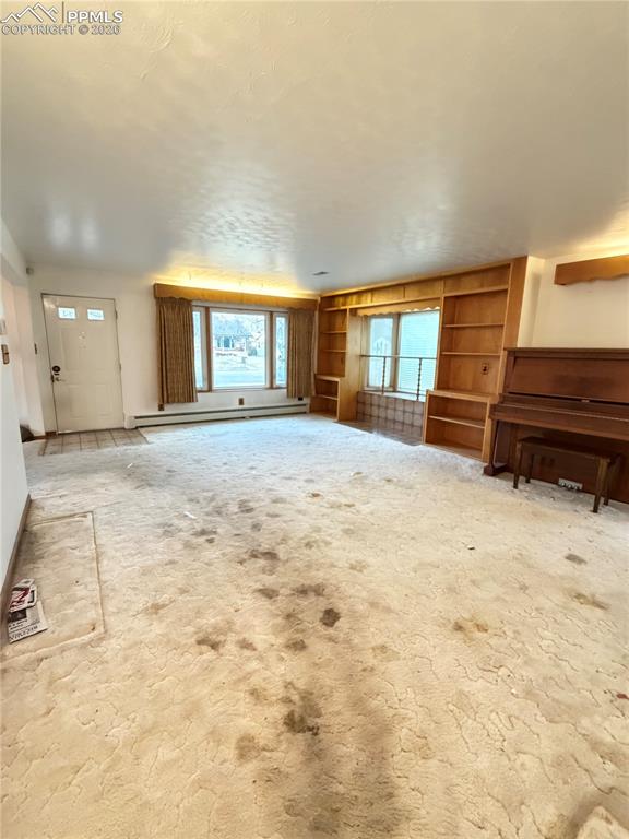 Image 6 of 22: Living Room