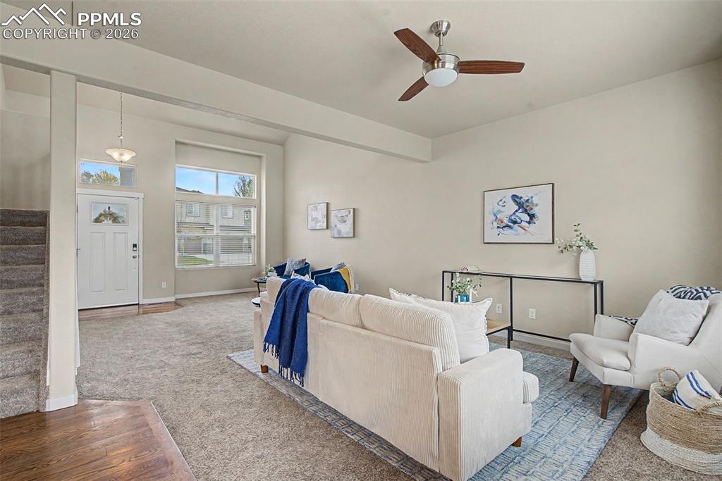 Image 6 of 30: Living Room