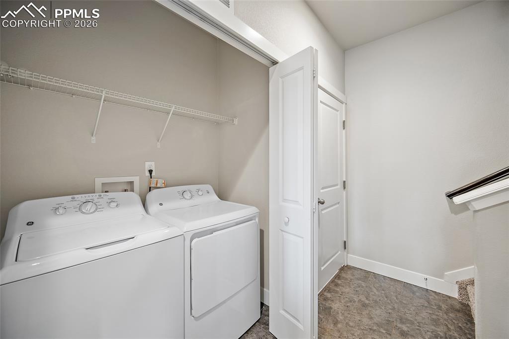 Image 19 of 34: Laundry