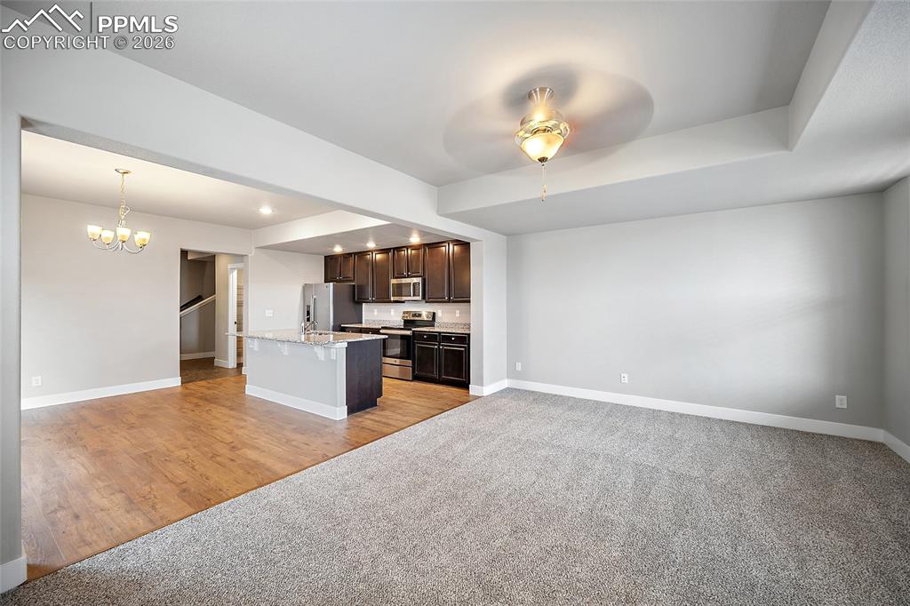 Image 6 of 34: Kitchen