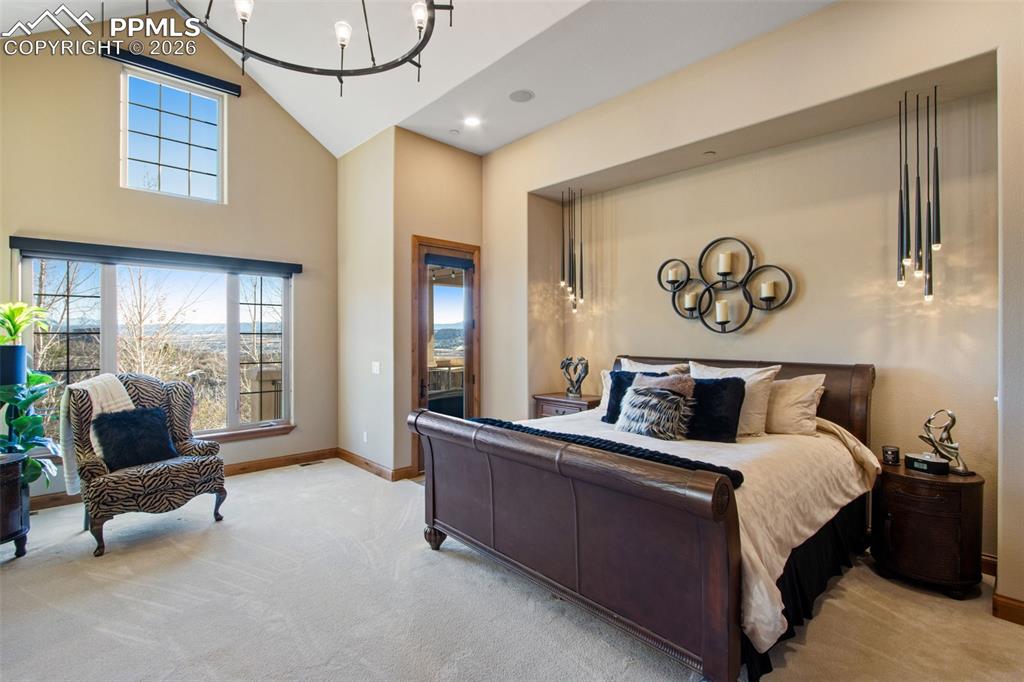 Image 28 of 50: Bedroom