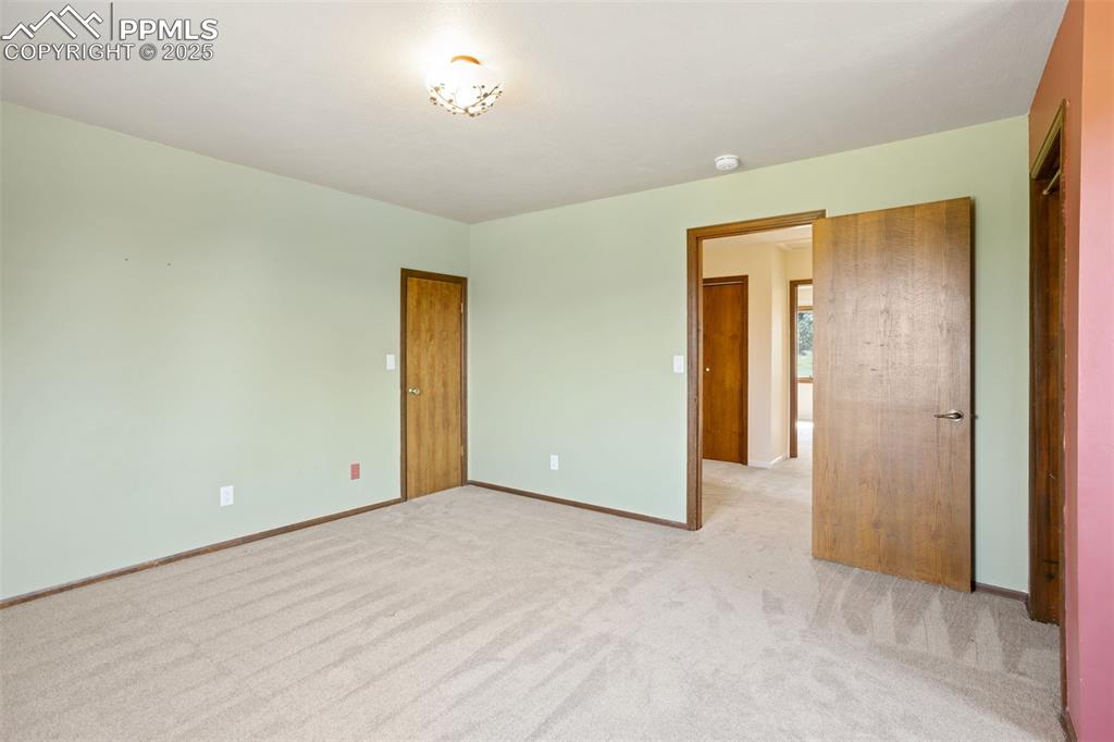 Image 23 of 35: 2 0f 2 Secondary Bedrooms!