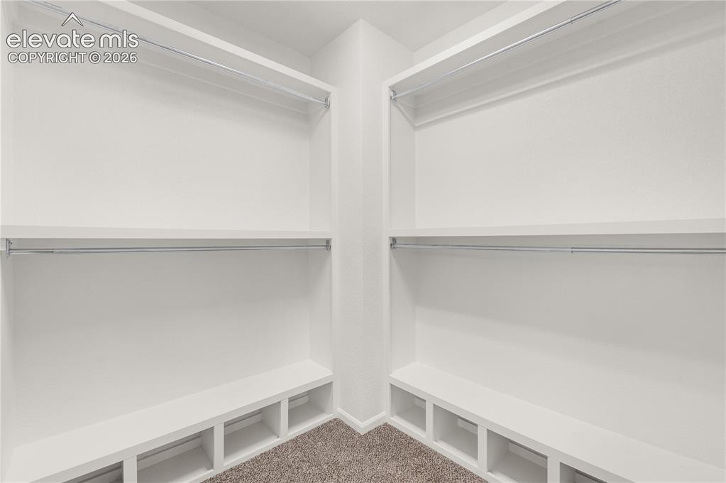 Image 20 of 29: Walk-In Closets