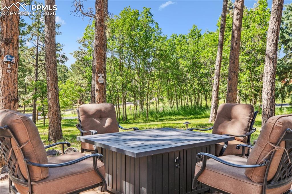 Image 34 of 50: Patio