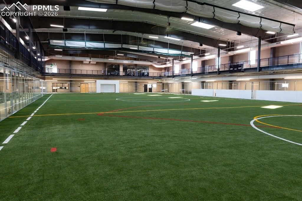 Image 41 of 41: Fielhouse for residents