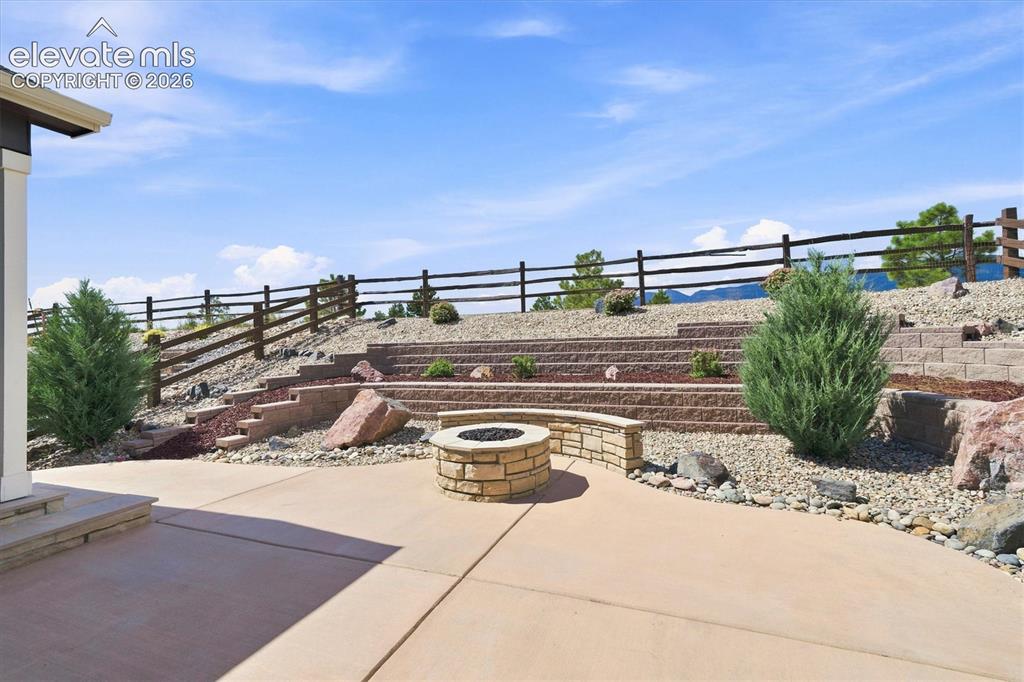 Image 16 of 48: Patio
