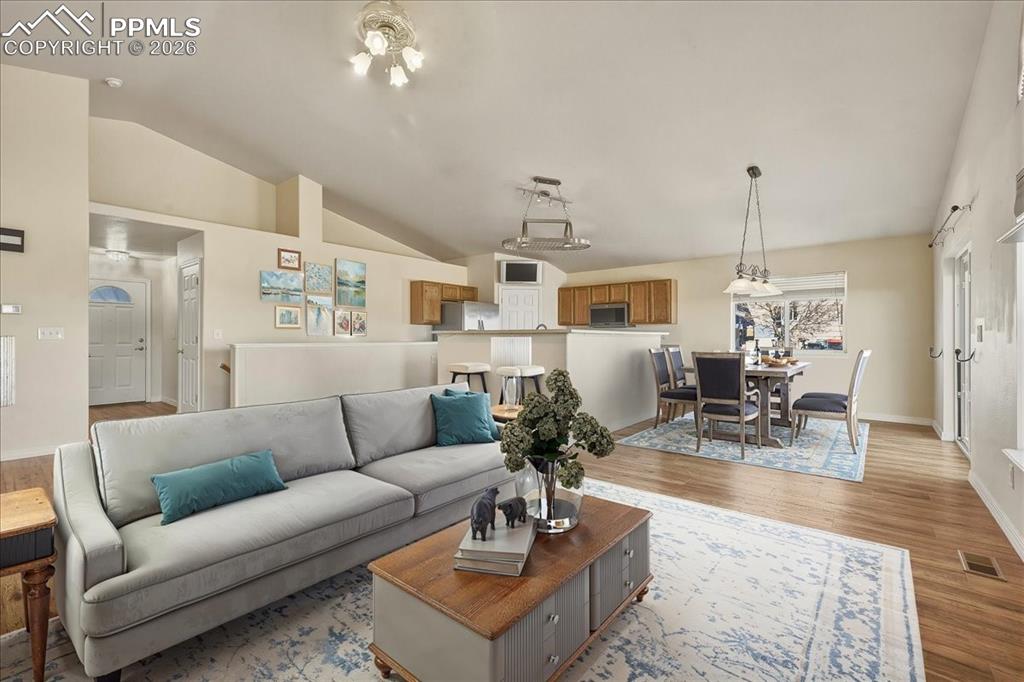 Image 3 of 25: Living Room