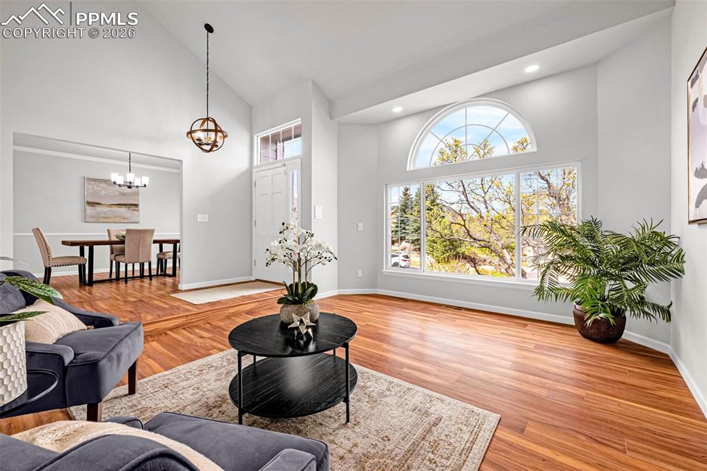 Image 4 of 47: Sitting Room