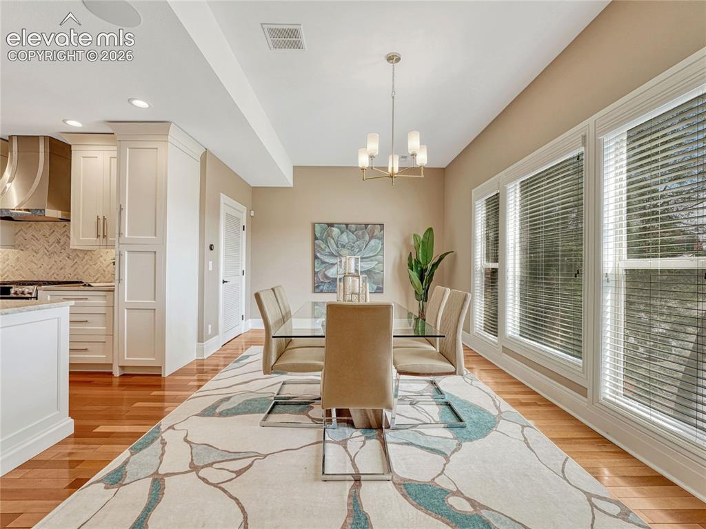 Image 2 of 42: Dine, gather & entertain with ease