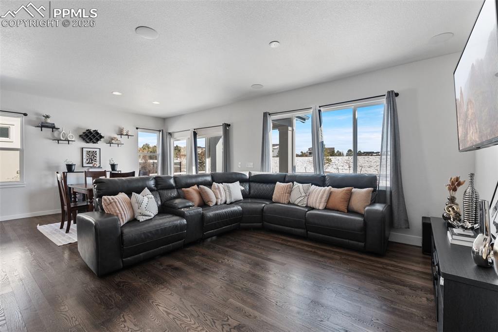 Image 15 of 48: Living Room