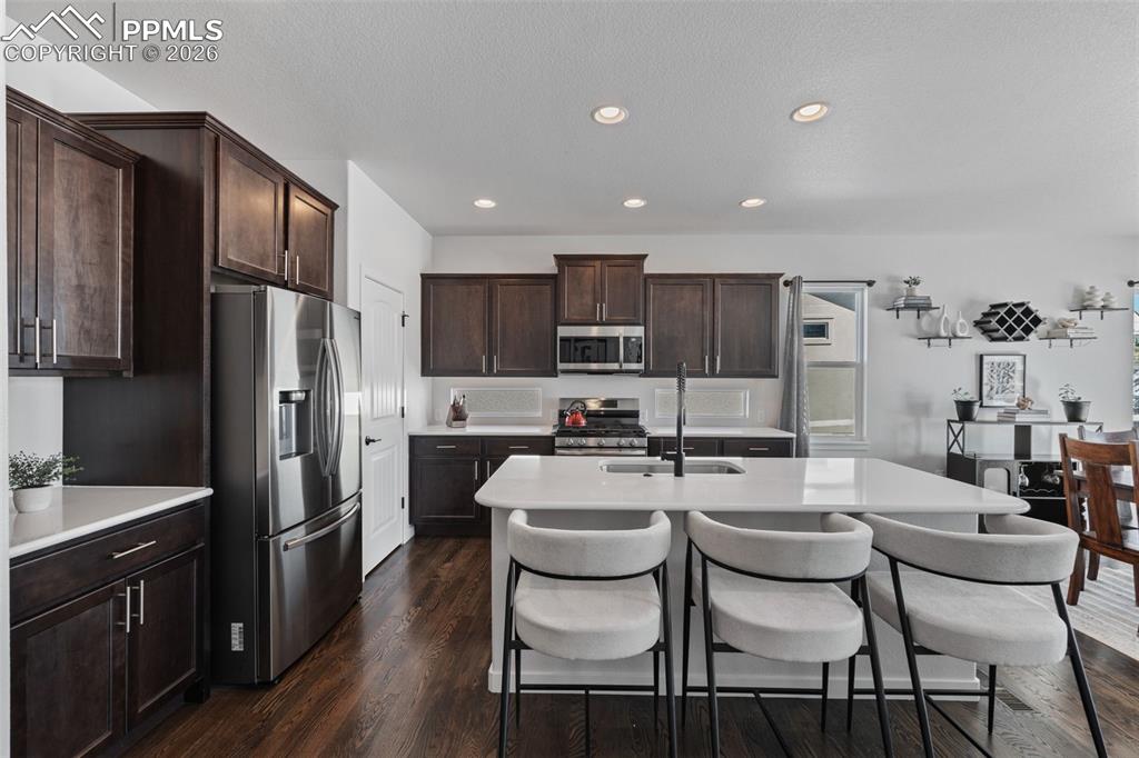 Image 8 of 48: Kitchen