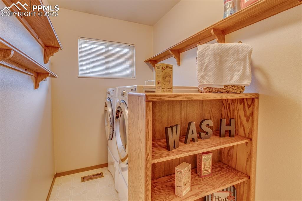 Image 14 of 37: Laundry