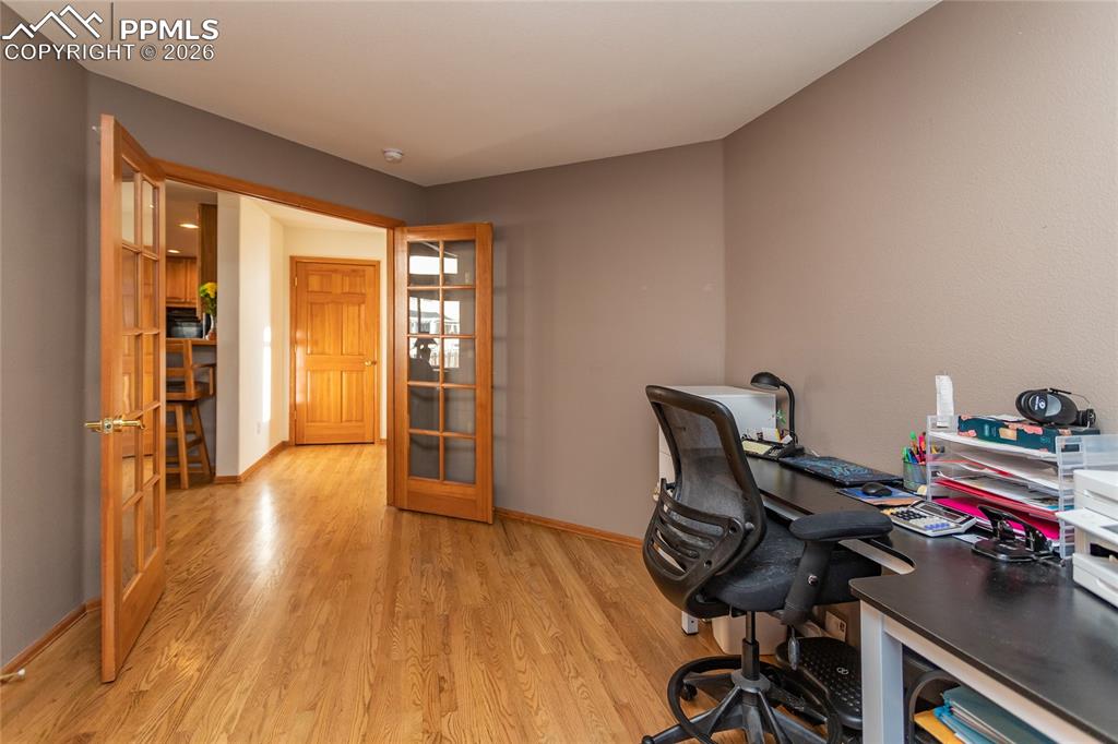 Image 22 of 50: Main level office