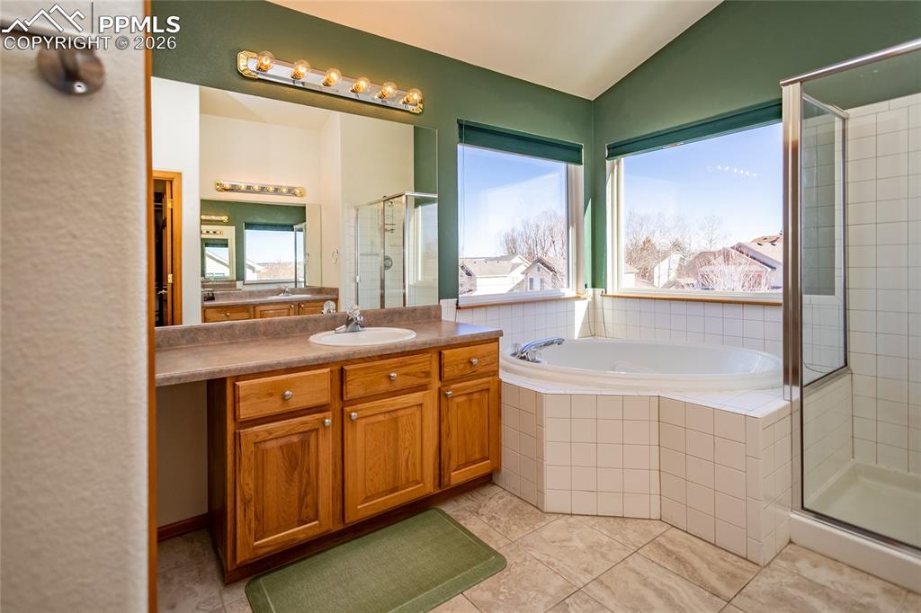 Image 35 of 50: Master Bathroom