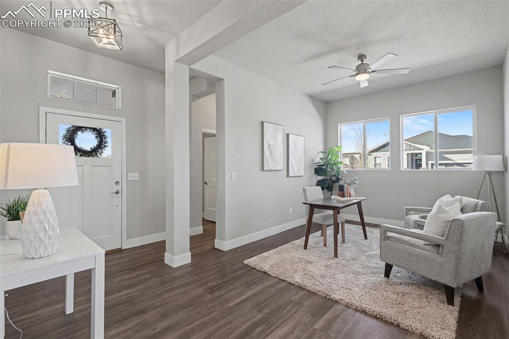 Image 3 of 42: Entry