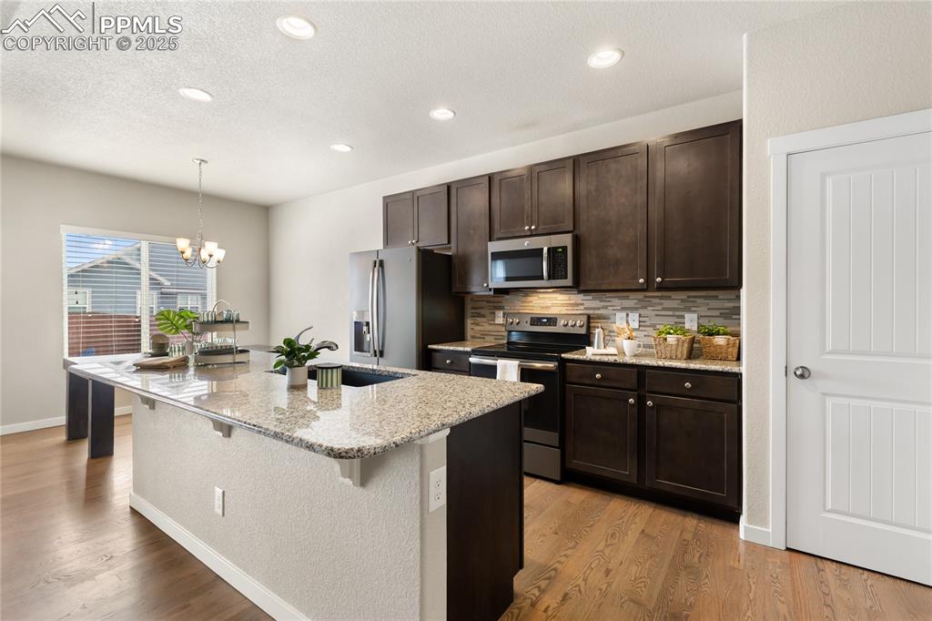 Image 7 of 31: And who doesn