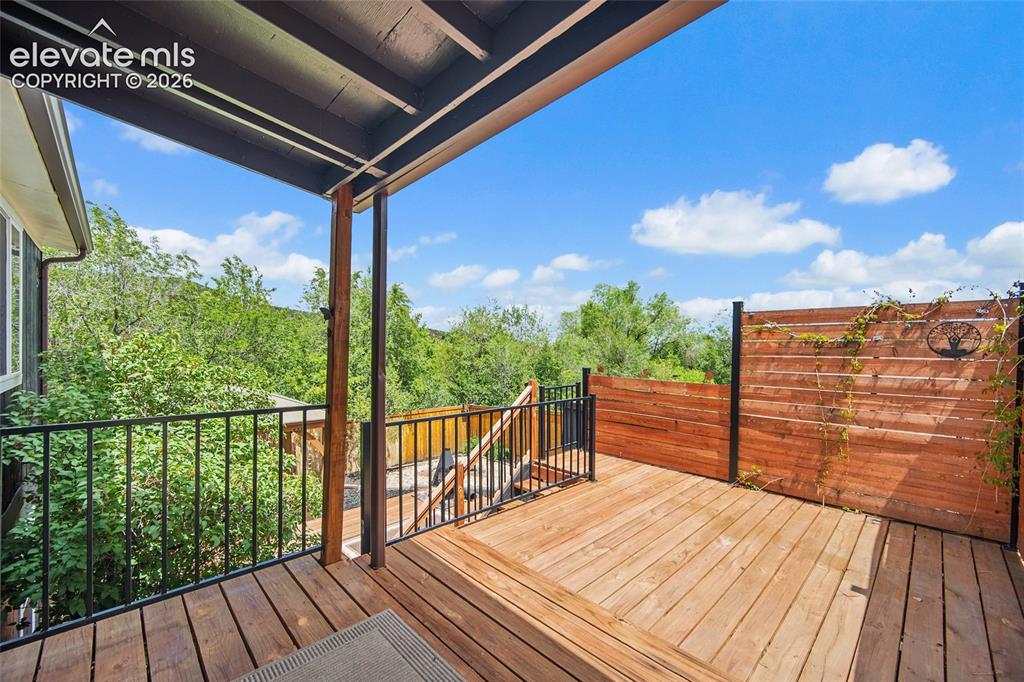 Image 41 of 49: Deck
