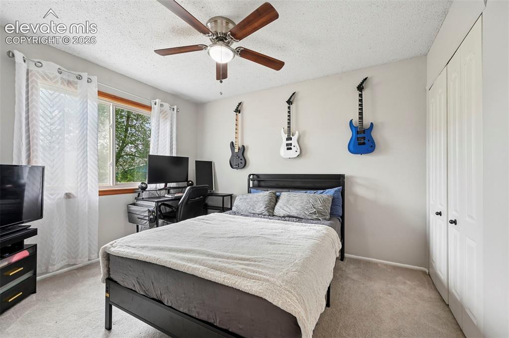 Image 15 of 39: Bedroom