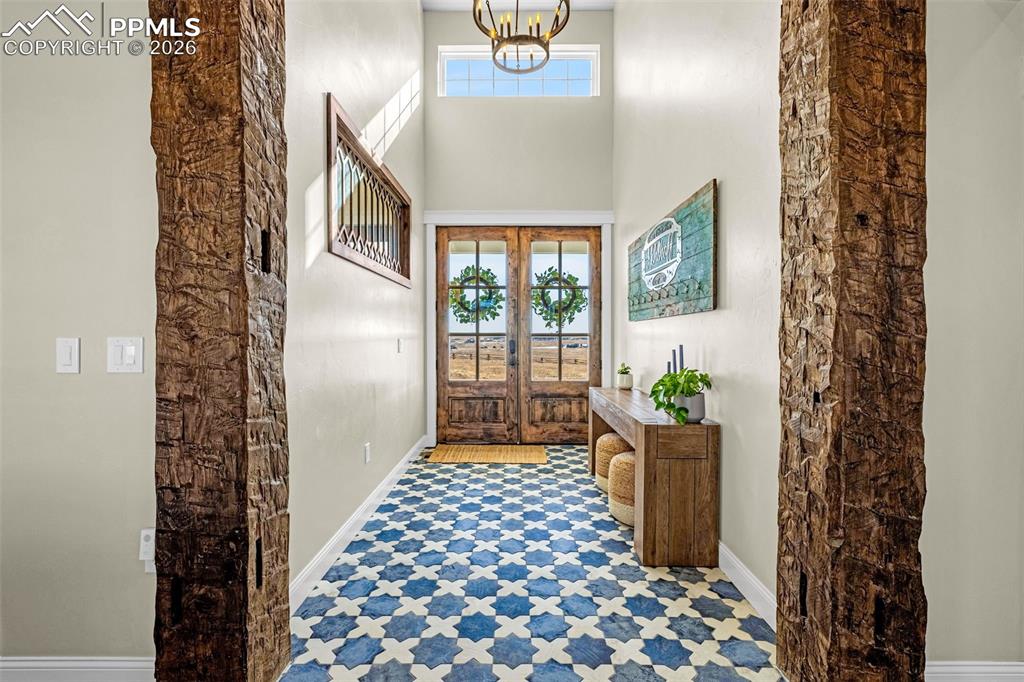 Image 3 of 50: Entrance Foyer