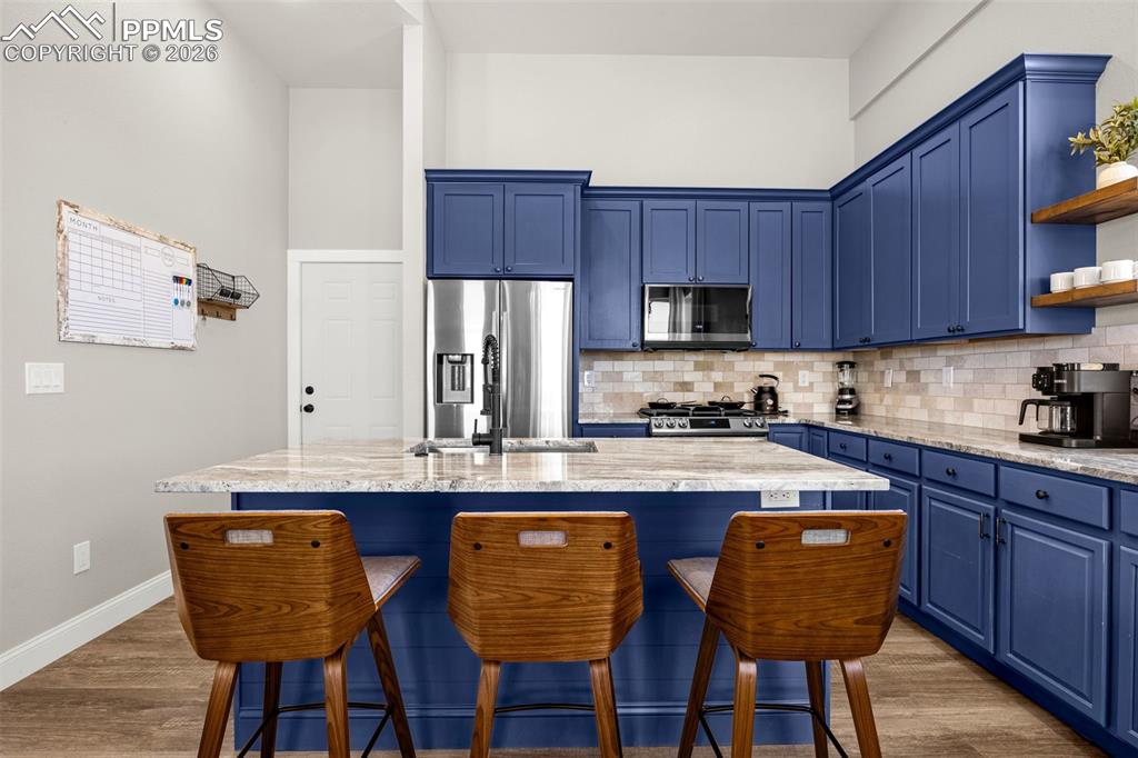 Image 44 of 50: Barndo Kitchen 