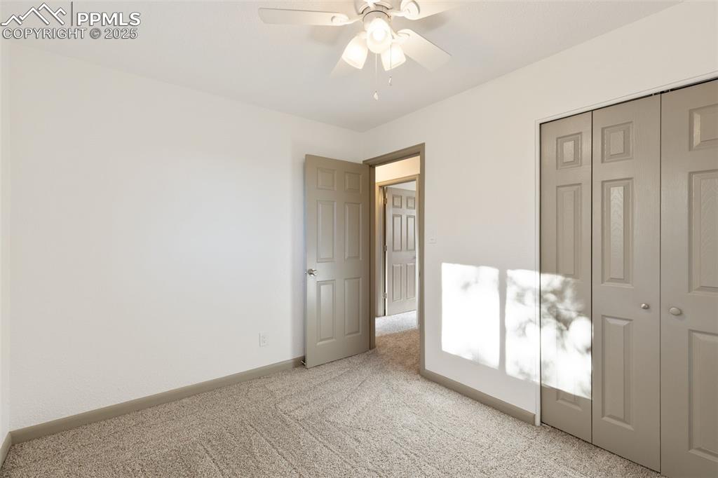 Image 25 of 41: Bedroom