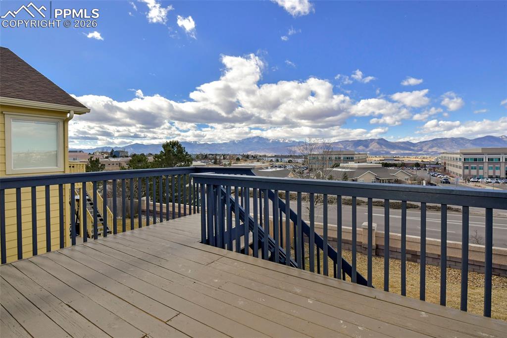 Image 14 of 41: Expansive deck views
